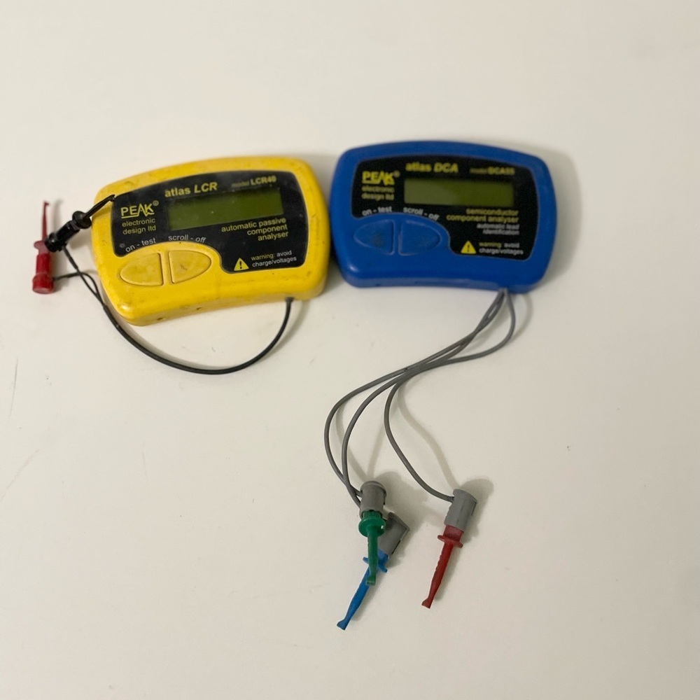 Peak Atlas LCR40 Passive Component Analyzer & DCA55 Semiconductor Tester Kit